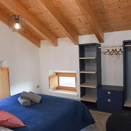 Апартаменты Ca Bianca A Peschiera Del Garda